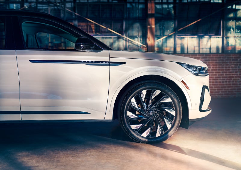 The wheels of the available Jet Appearance Package are highlighted. | Lincoln Demo 2 in Wooster OH