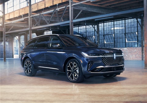 A 2024 Lincoln Nautilus® SUV is parked in an industrial space. | Lincoln Demo 2 in Wooster OH